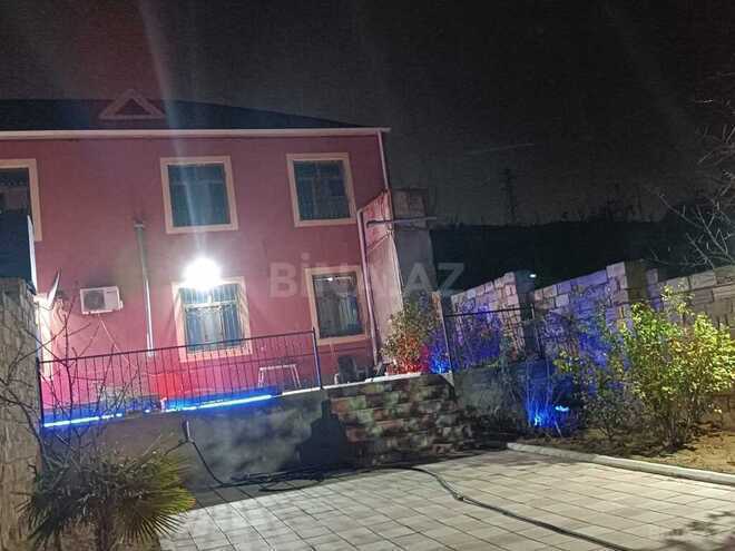6 otaqlı həyət evi/bağ evi - Zığ q. - 395 m² (1)