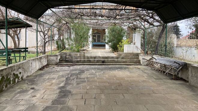 6 otaqlı həyət evi/bağ evi - Novxanı q. - 234 m² (13)
