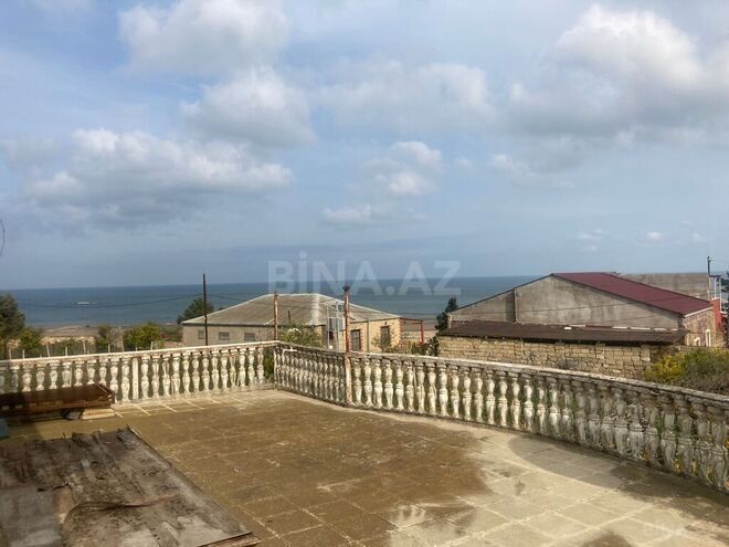6 otaqlı həyət evi/bağ evi - Novxanı q. - 234 m² (10)