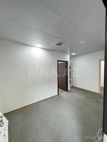 3-комн. офис - м. 28 мая - 67 м² (1)