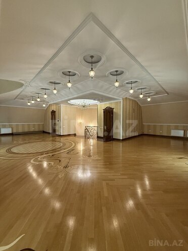 8-комн. дом/дача - м. Кара Караев - 650 м² (30)
