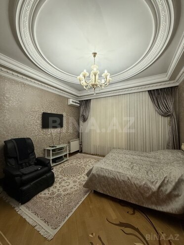 8-комн. дом/дача - м. Кара Караев - 650 м² (20)