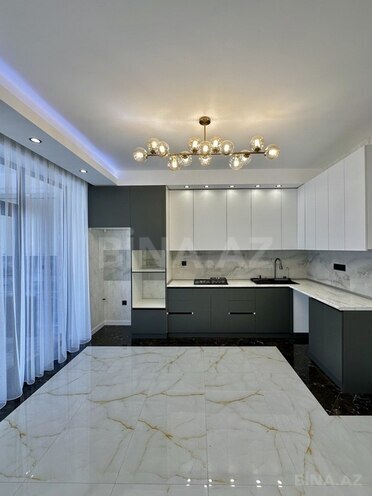 5 otaqlı həyət evi/bağ evi - Şüvəlan q. - 210 m² (25)