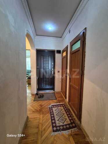 3 otaqlı köhnə tikili - İnşaatçılar m. - 65 m² (13)