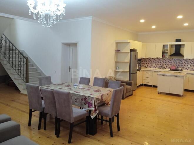 6 otaqlı həyət evi/bağ evi - Novxanı q. - 200 m² (5)