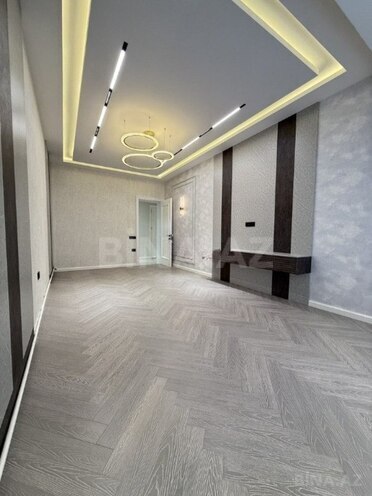 3-комн. новостройка - пос. 8-й мкр - 105 м² (2)