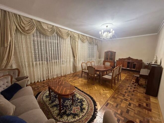 8 otaqlı həyət evi/bağ evi - Gənclik m. - 682 m² (3)