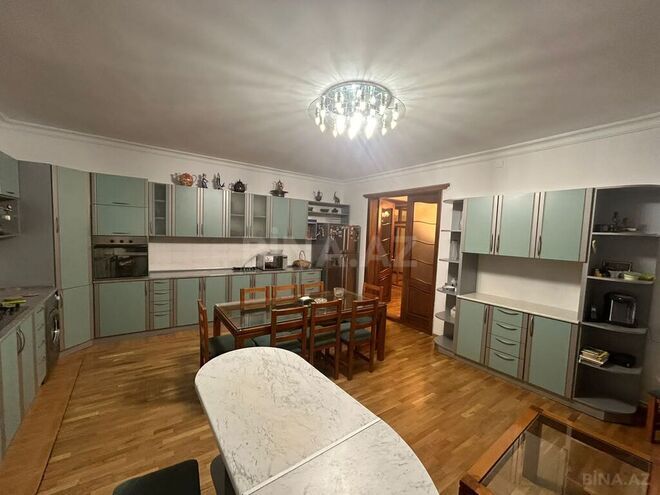 8 otaqlı həyət evi/bağ evi - Gənclik m. - 682 m² (14)