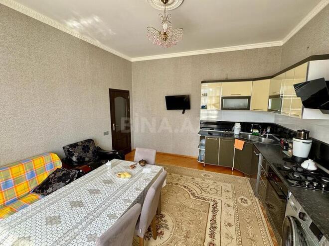 6 otaqlı həyət evi/bağ evi - Xəzər r. - 260 m² (10)