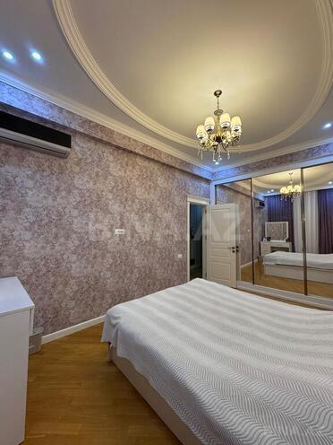 3-комн. вторичка - м. Низами - 75 м² (4)