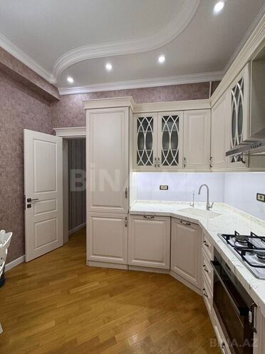 3-комн. вторичка - м. Низами - 75 м² (1)