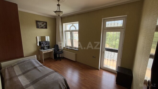 8-комн. дом/дача - пос. Биладжары - 280 м² (28)