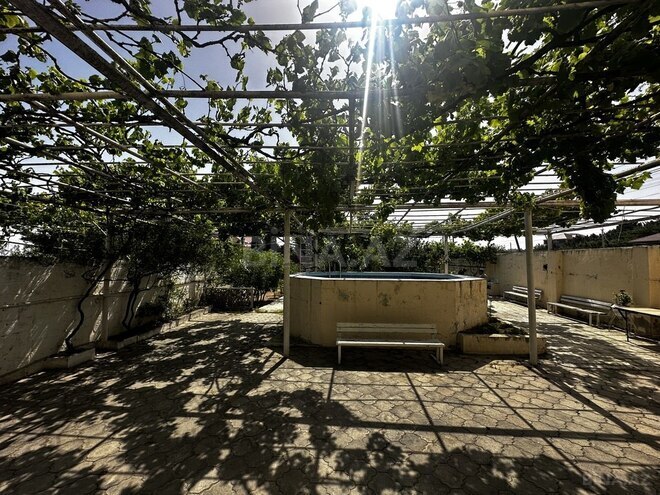 4 otaqlı həyət evi/bağ evi - Novxanı q. - 130 m² (17)