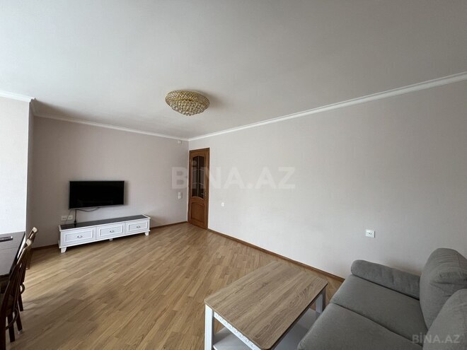 2 otaqlı köhnə tikili - 28 May m. - 54 m² (2)