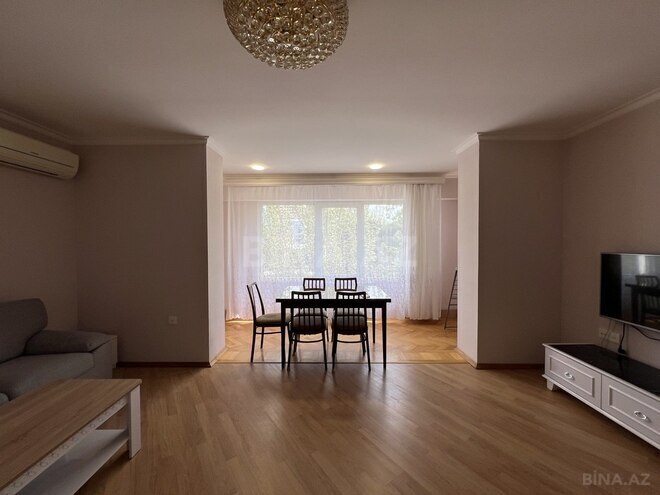 2 otaqlı köhnə tikili - 28 May m. - 54 m² (4)