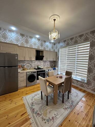 5 otaqlı həyət evi/bağ evi - Məmmədli q. - 250 m² (4)