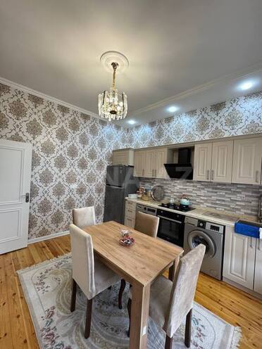 5 otaqlı həyət evi/bağ evi - Məmmədli q. - 250 m² (5)