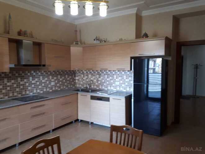 4-комн. новостройка - м. 28 мая - 200 м² (1)