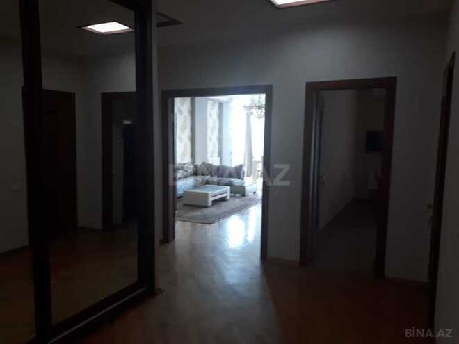 4-комн. новостройка - м. 28 мая - 200 м² (14)