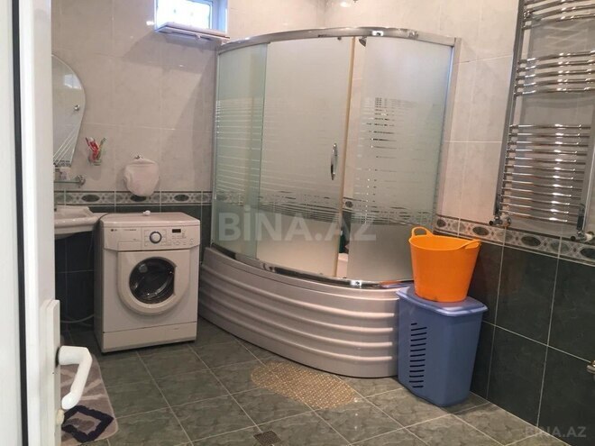 6 otaqlı həyət evi/bağ evi - Novxanı q. - 300 m² (8)