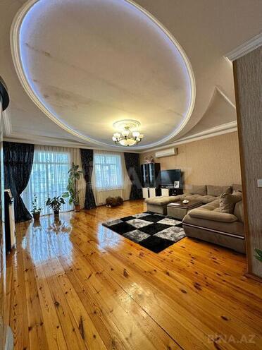 7 otaqlı həyət evi/bağ evi - Qaraçuxur q. - 220 m² (2)
