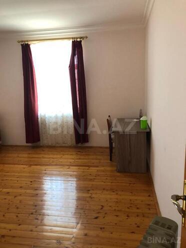 6 otaqlı həyət evi/bağ evi - Novxanı q. - 220 m² (4)