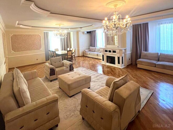 8 otaqlı həyət evi/bağ evi - Badamdar q. - 935 m² (3)