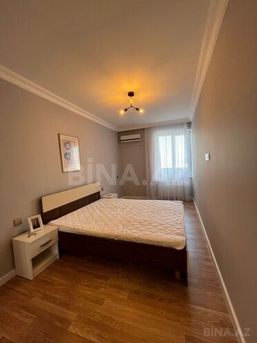 3-комн. вторичка - м. Элмляр Академиясы - 65 м² (4)