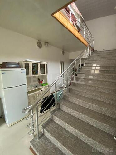 8-комн. дом/дача - пос. Новханы - 268 м² (10)
