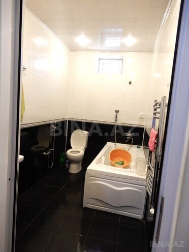 5 otaqlı həyət evi/bağ evi - Novxanı q. - 200 m² (23)