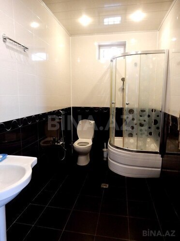 5 otaqlı həyət evi/bağ evi - Novxanı q. - 200 m² (17)