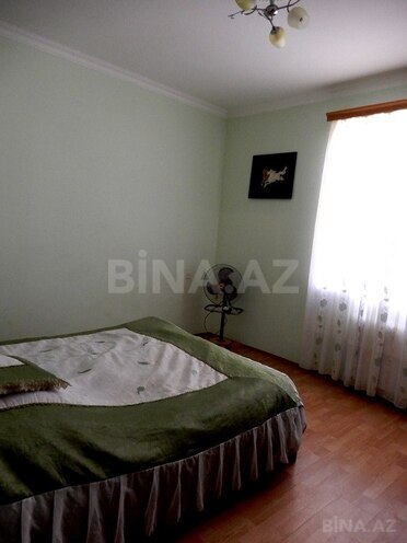 5 otaqlı həyət evi/bağ evi - Novxanı q. - 200 m² (14)