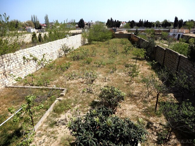 5 otaqlı həyət evi/bağ evi - Novxanı q. - 200 m² (19)