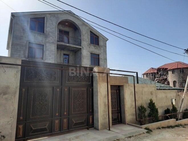 8-комн. дом/дача - пос. Деде Горгуд - 373 м² (1)