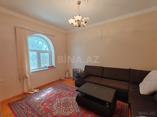 6 otaqlı həyət evi/bağ evi - Hövsan q. - 260 m² (13)
