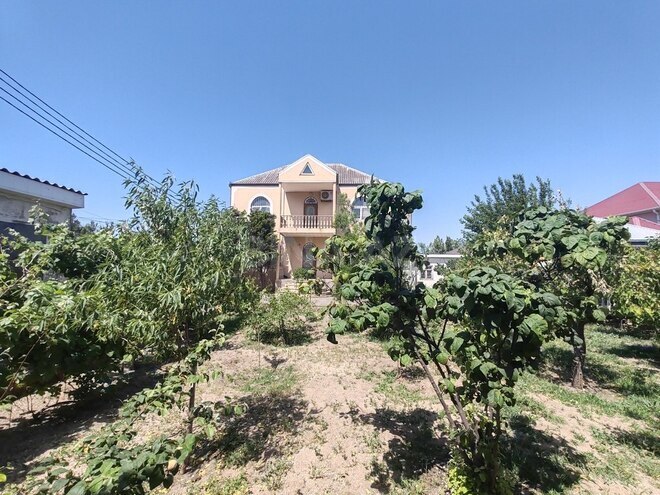6 otaqlı həyət evi/bağ evi - Hövsan q. - 260 m² (1)