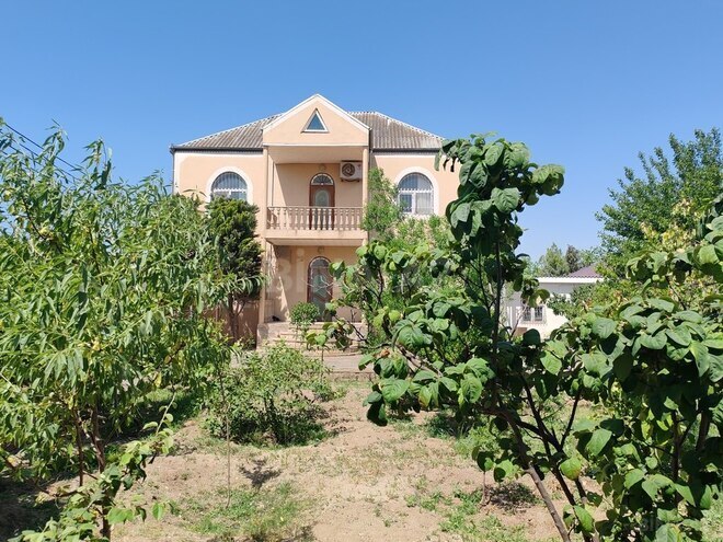 6 otaqlı həyət evi/bağ evi - Hövsan q. - 260 m² (2)