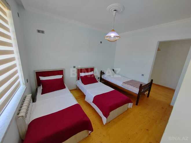 5 otaqlı həyət evi/bağ evi - Qəbələ - 150 m² (10)