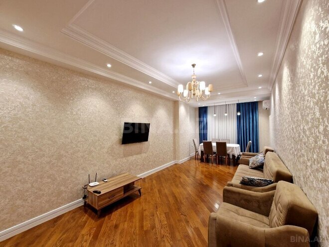 3 otaqlı yeni tikili - Elmlər Akademiyası m. - 140 m² (9)