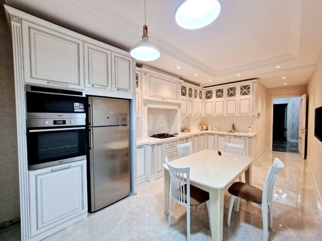 3 otaqlı yeni tikili - Elmlər Akademiyası m. - 140 m² (2)