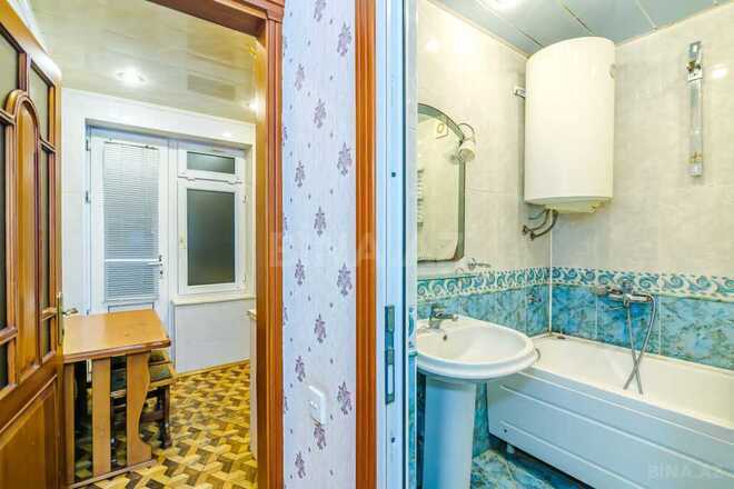 3-комн. вторичка - м. Сахил - 85 м² (17)