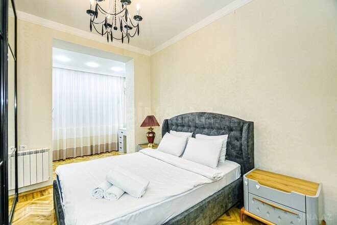 Сдаётся 3-комн. вторичка 107 м², м. Сахил, photo 13 from 32