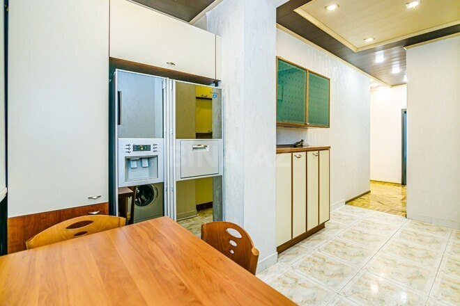 Сдаётся 3-комн. вторичка 107 м², м. Сахил, photo 10 from 32