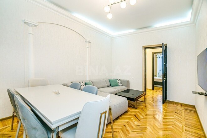 Сдаётся 3-комн. вторичка 107 м², м. Сахил, photo 23 from 32