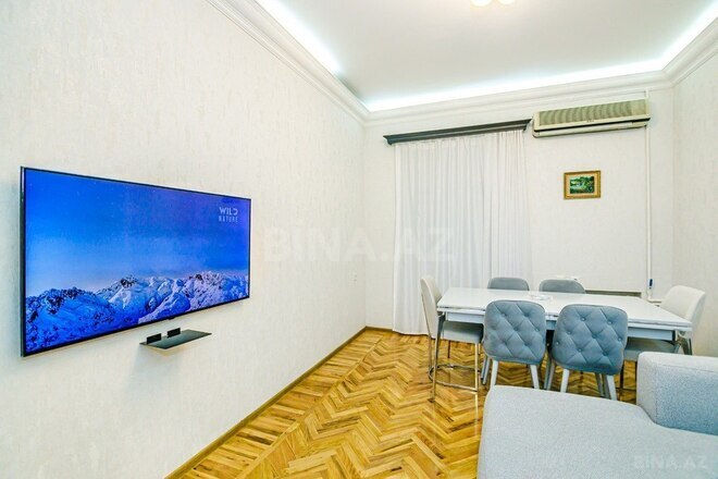 Сдаётся 3-комн. вторичка 107 м², м. Сахил, photo 25 from 32