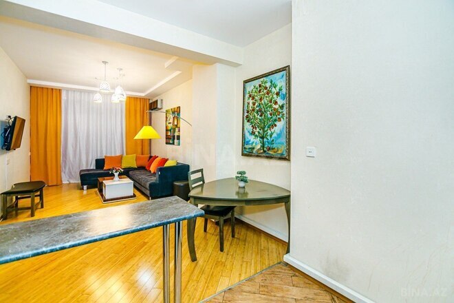 2-комн. новостройка - м. 28 мая - 75 м² (24)