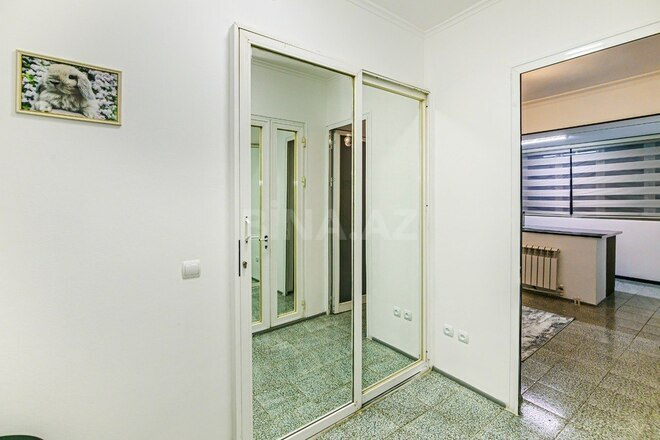 Сдаётся 3-комн. вторичка 103 м², м. Сахил, photo 10 from 32