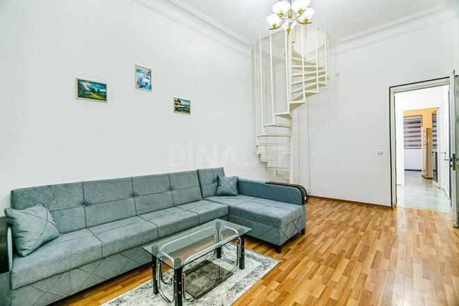 Сдаётся 3-комн. вторичка 103 м², м. Сахил, photo 28 from 32