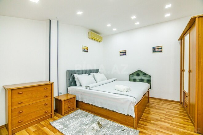 Сдаётся 3-комн. вторичка 103 м², м. Сахил, photo 26 from 32