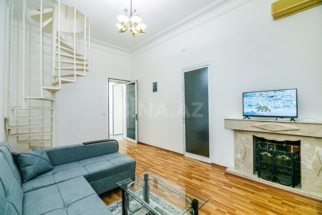 Сдаётся 3-комн. вторичка 103 м², м. Сахил, photo 31 from 32